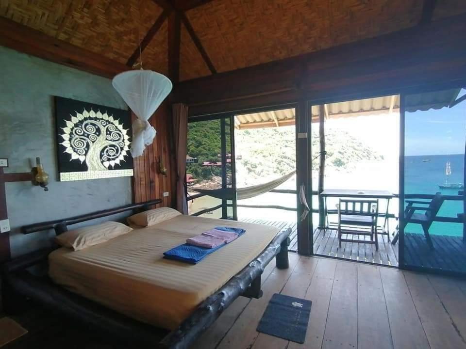 Chabalay Resort Ko Tao Oda fotoğraf